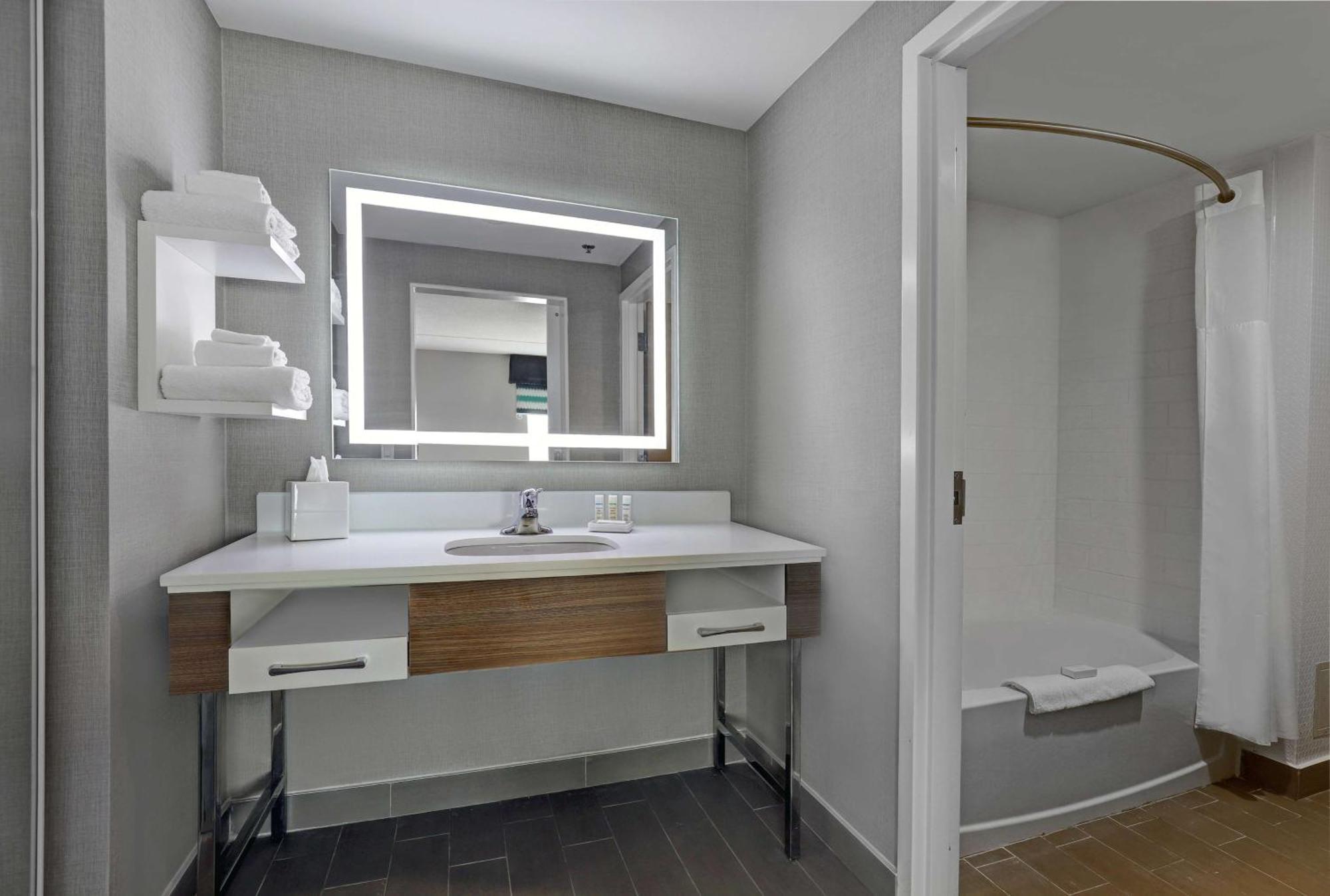 Hampton Inn & Suites Belleville Dış mekan fotoğraf